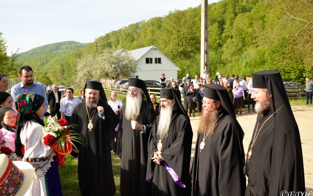 Sobor de ierarhi, la sărbătoarea „Fiii satului” Huta, județul Cluj