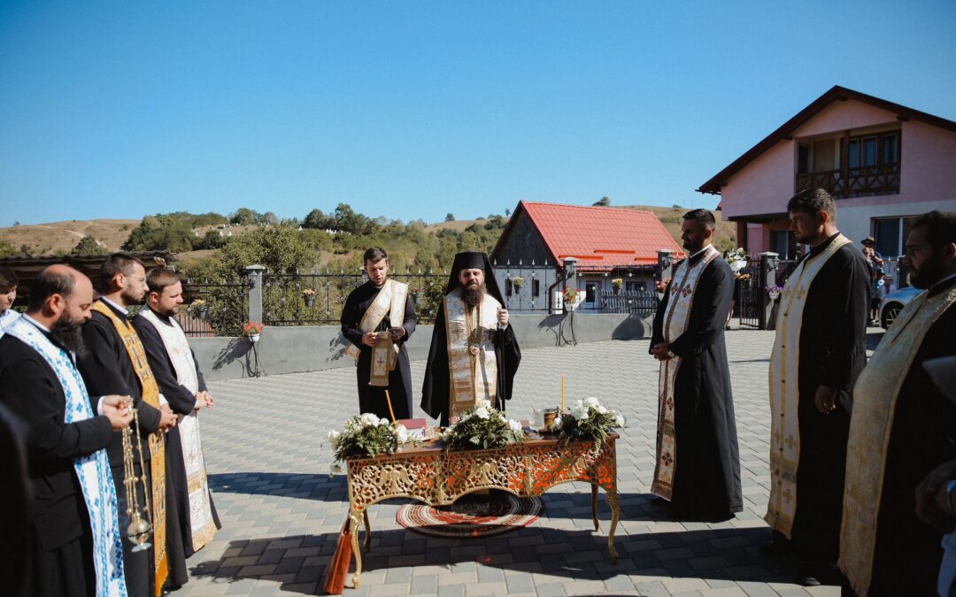 Sfințirea capelei mortuare din Nădașu