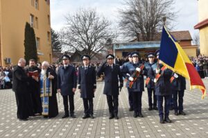 Binecuvântare arhierească pentru elevii Școlii de Agenți de Poliție din Cluj-Napoca, seria ianuarie-decembrie 2025, cu prilejul depunerii jurământului militar